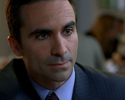 photo of Nestor Carbonell